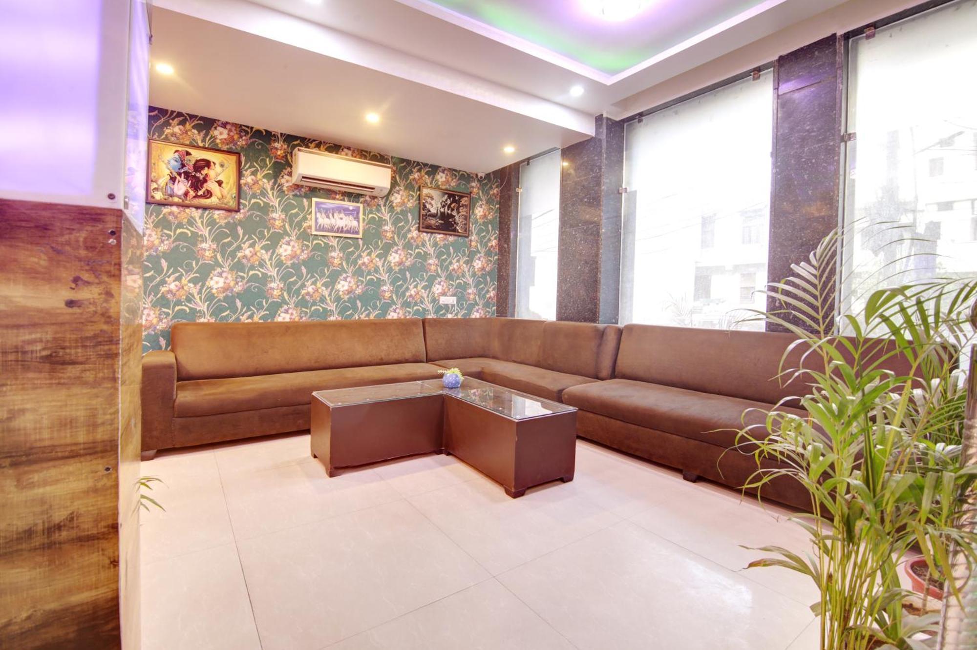 Hotel Smart Plaza By Smart Group New Delhi