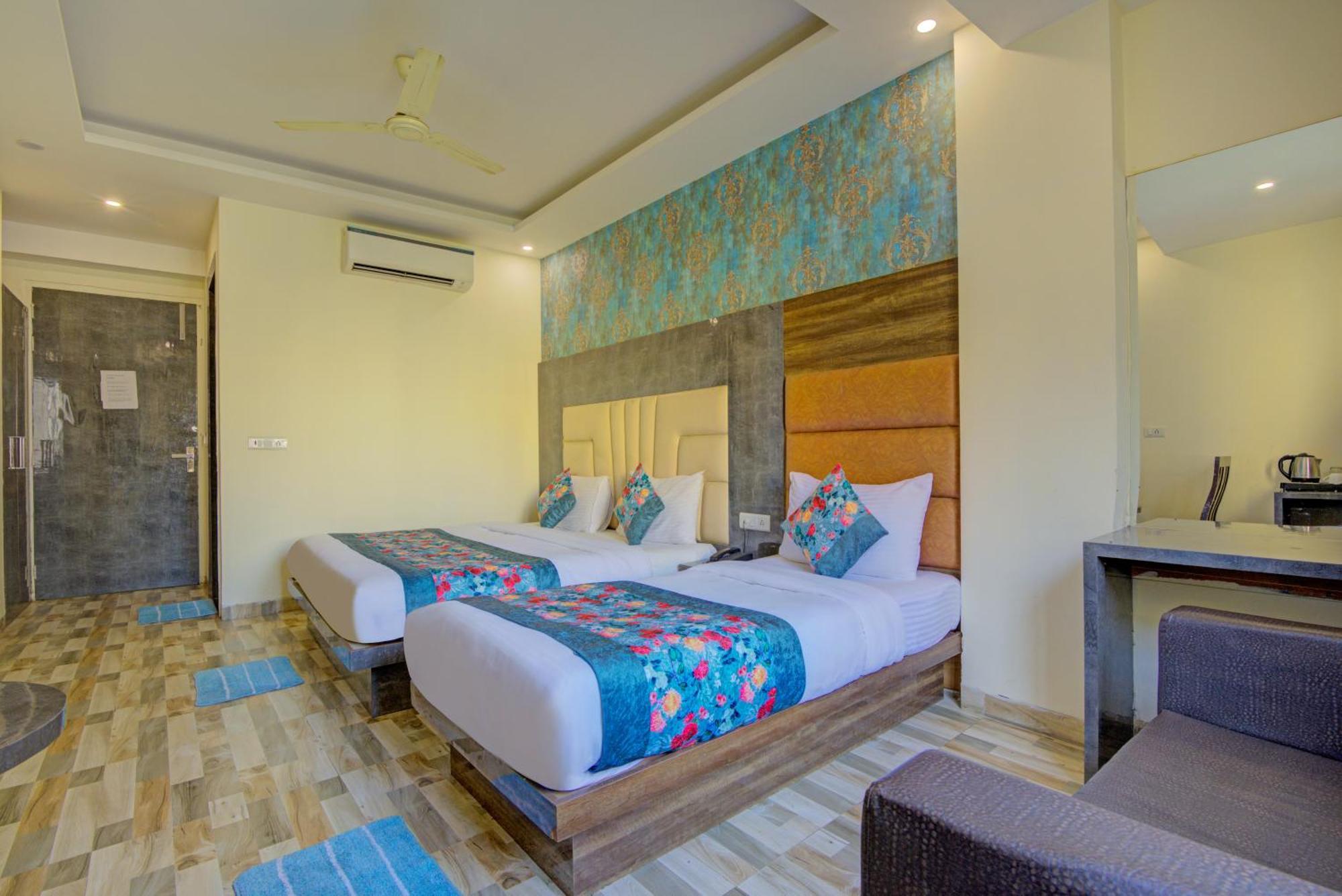 Hotel Smart Plaza By Smart Group 3*