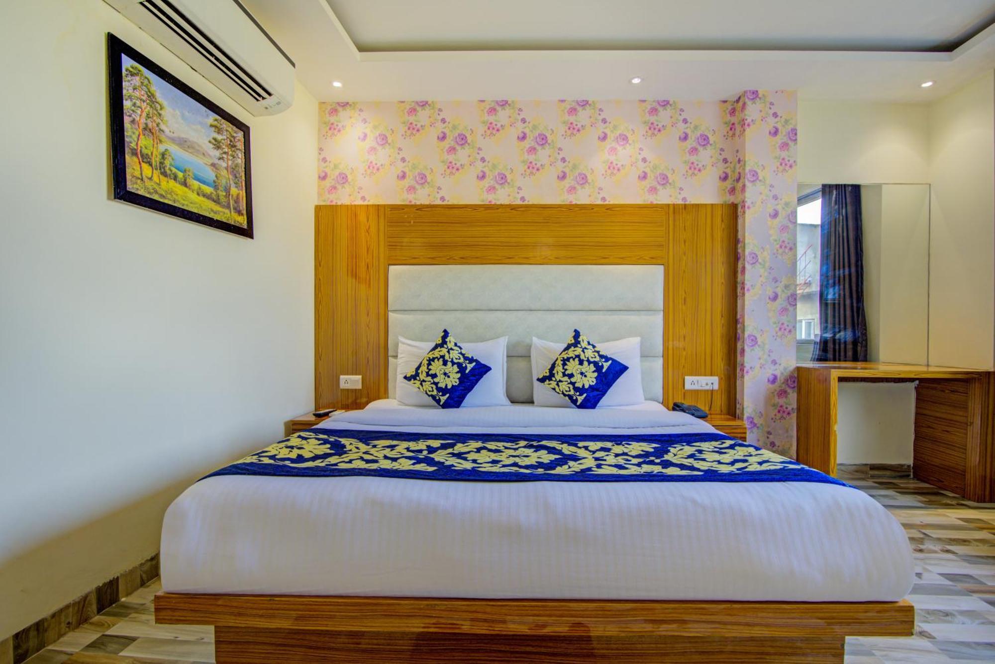 Hotel Smart Plaza By Smart Group New Delhi