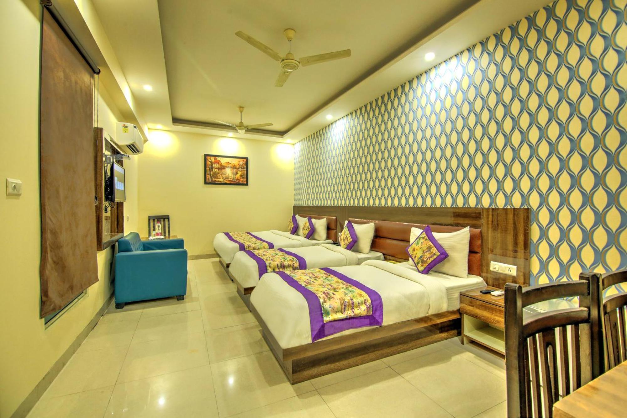 Hotel Smart Plaza By Smart Group New Delhi